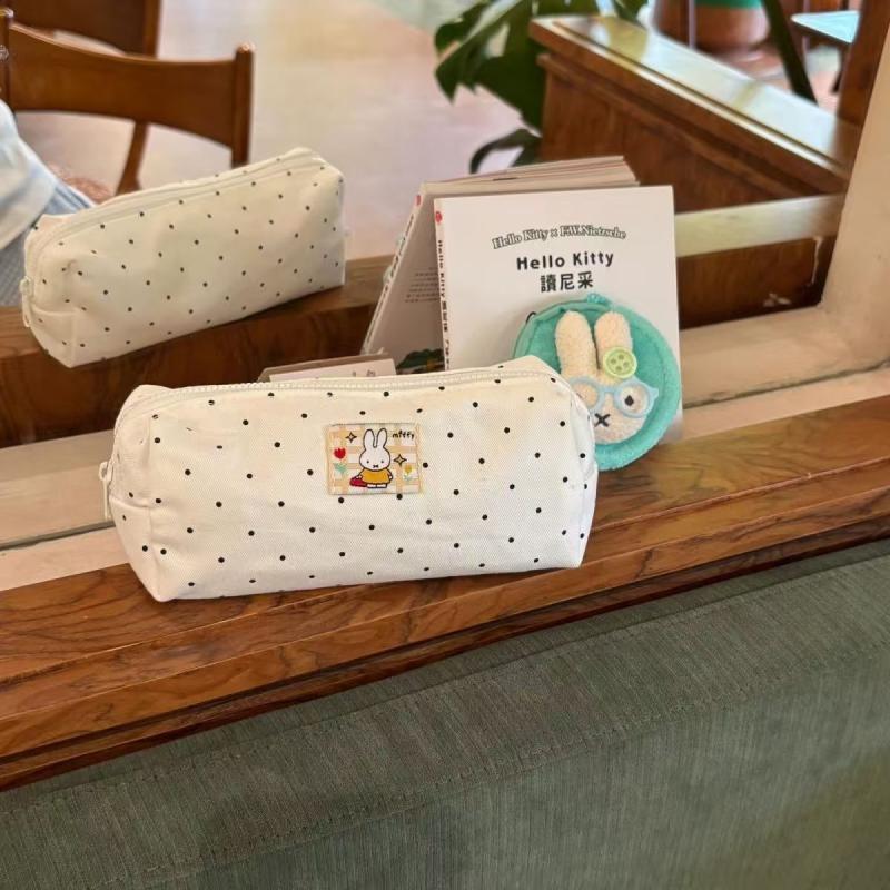 Cartoon Anime Miffy Polka Dot  - Pencil Case Large recensie en prijs